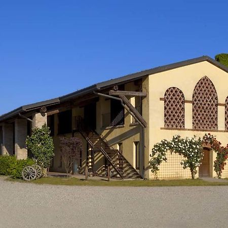 Agriturismo Cascina Marzana Hotell Pavia Eksteriør bilde