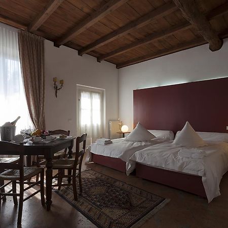 Agriturismo Cascina Marzana Hotell Pavia Eksteriør bilde