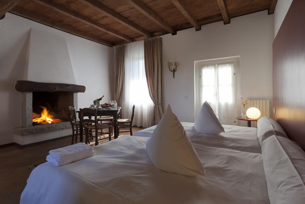 Agriturismo Cascina Marzana Hotell Pavia Eksteriør bilde